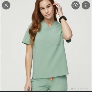 Figs Kaya Scrub Top Black Large